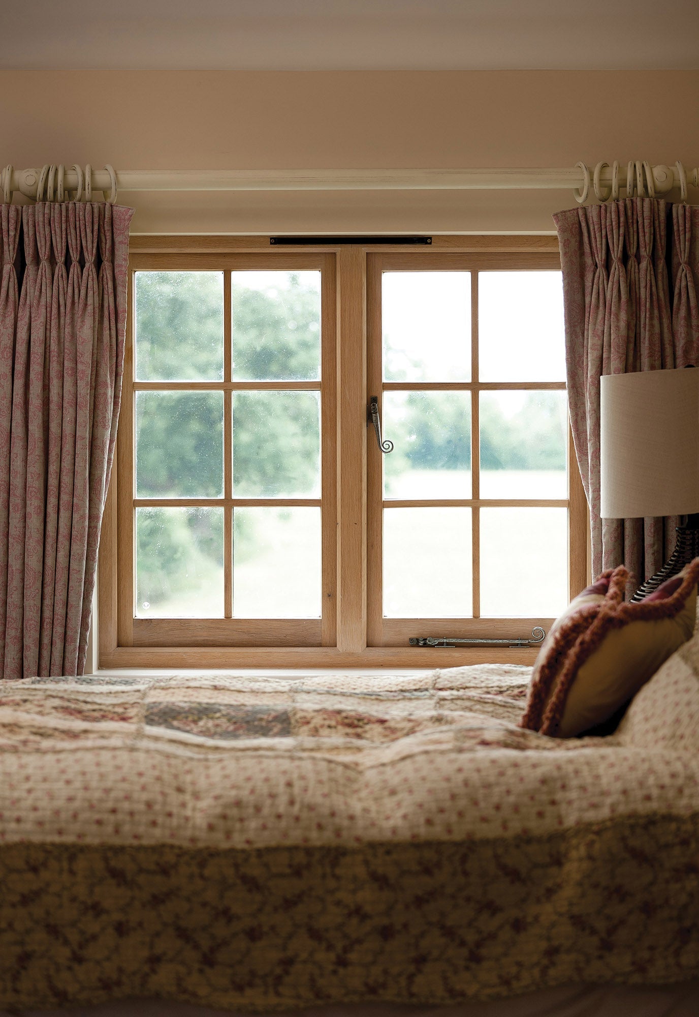 From The Anvil Night Vent Locking Monkeytail Fastener