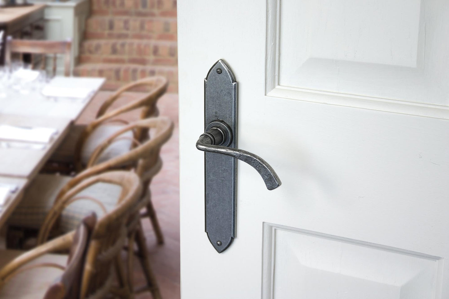 From The Anvil Gothic Curved Sprung Lever Latch Set