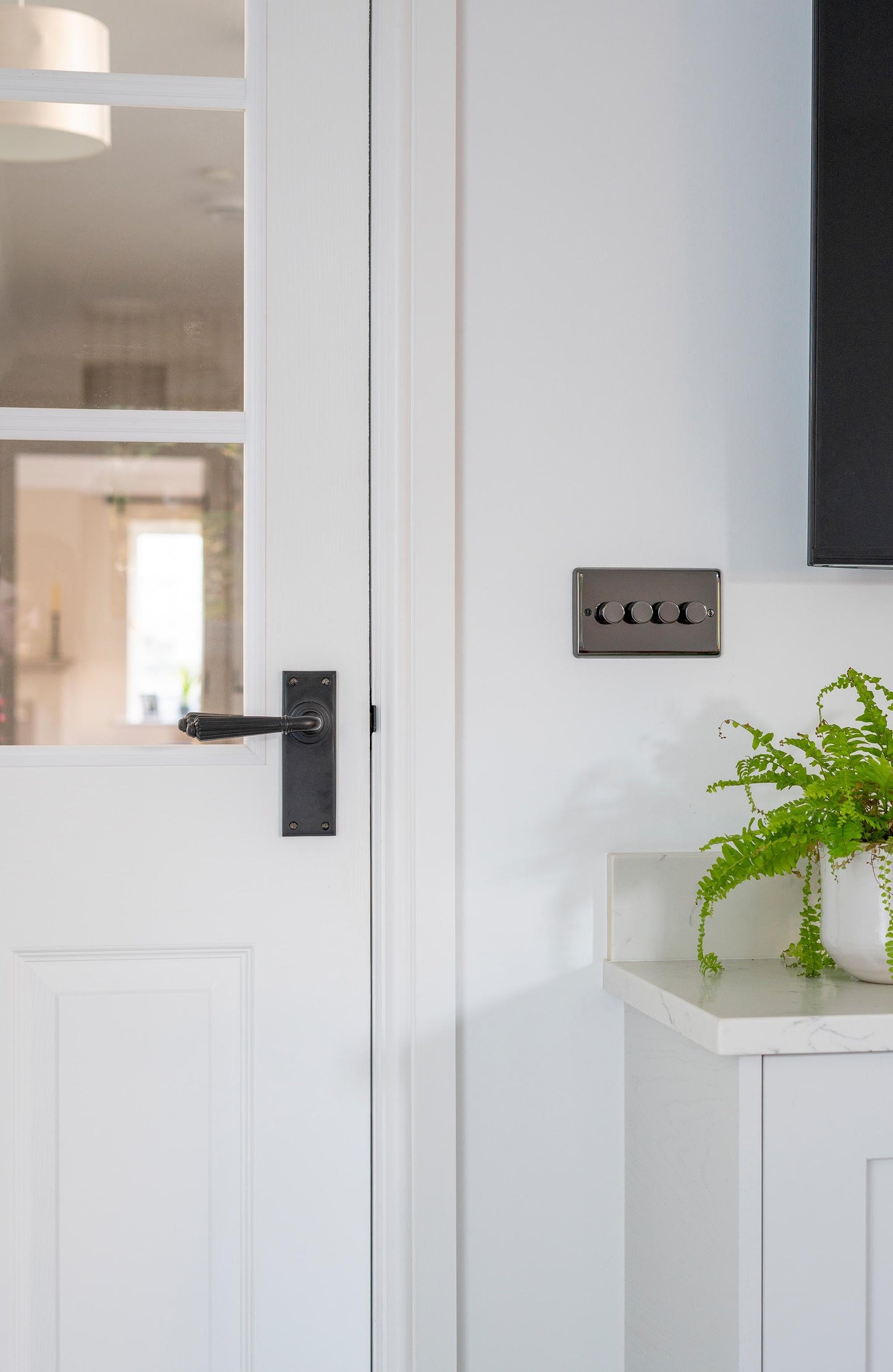 From The Anvil Hinton Lever Latch Set