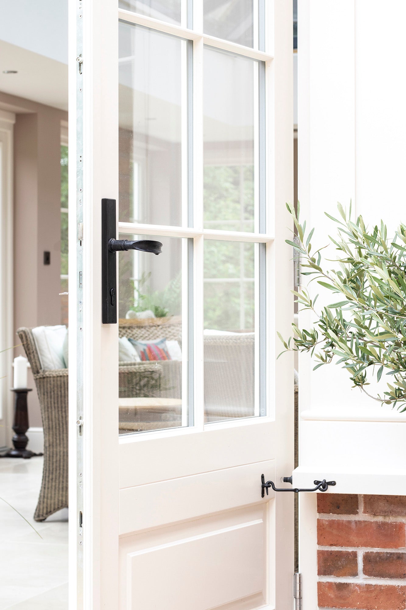 From The Anvil Cottage Slimline Lever Espag. Lock Set