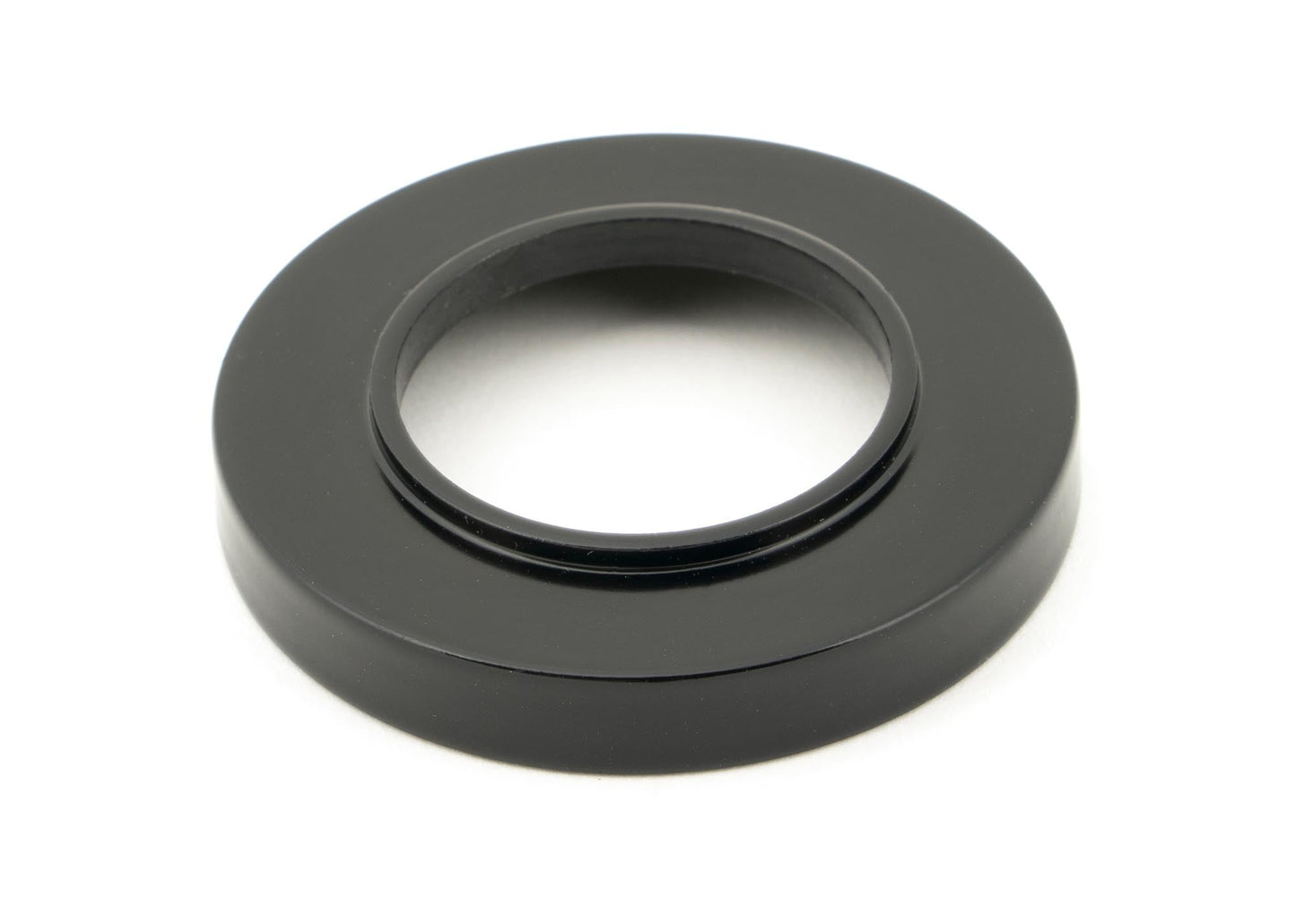 From The Anvil Avon Round Lever On Rose Set (Sprung)