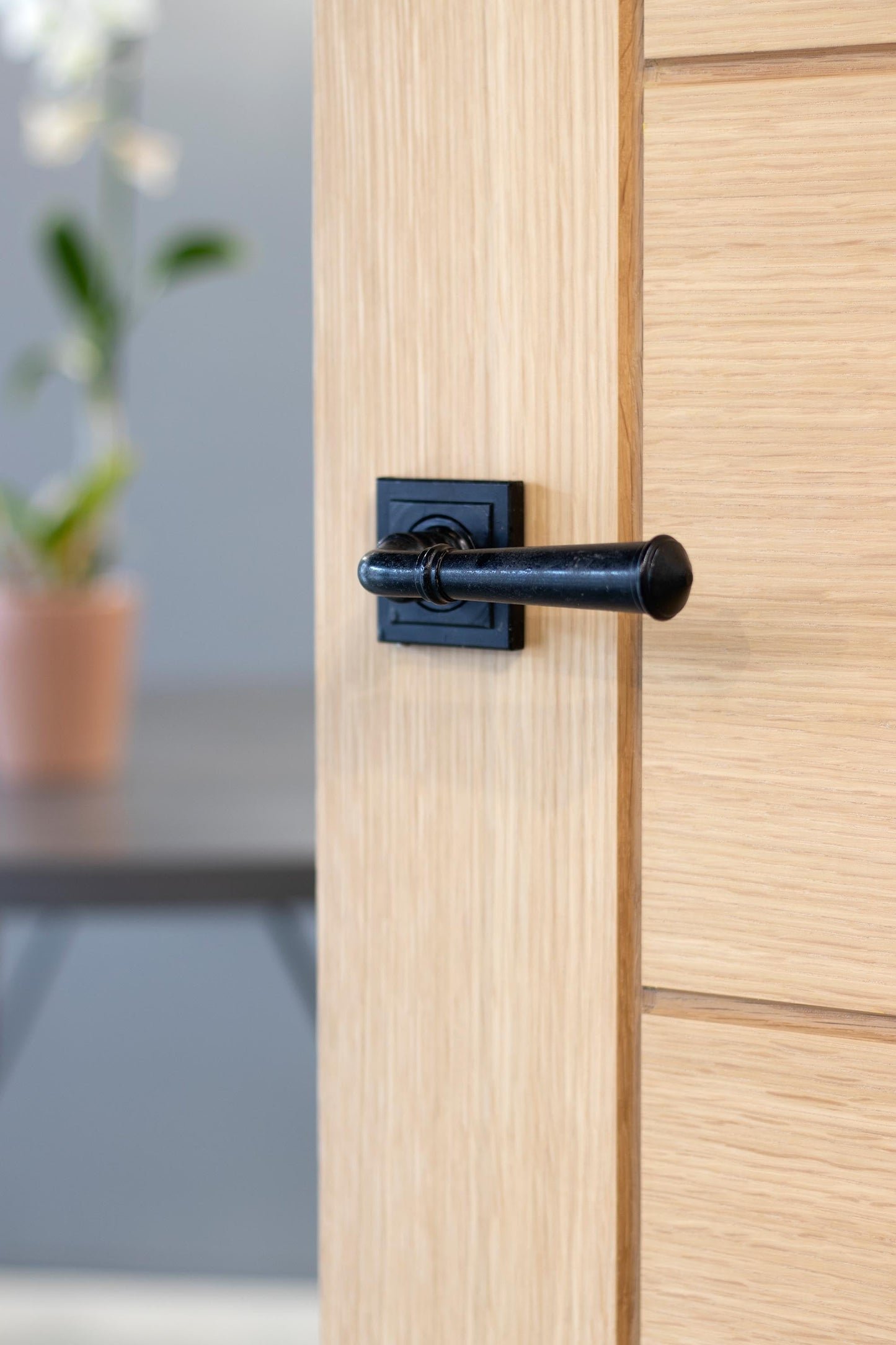 From The Anvil Regency Lever On Rose Set (Sprung)