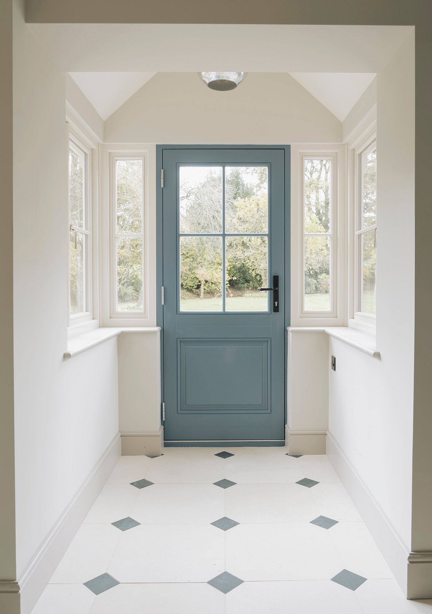 From The Anvil Hammered Newbury Slimline Espag. Lock Set