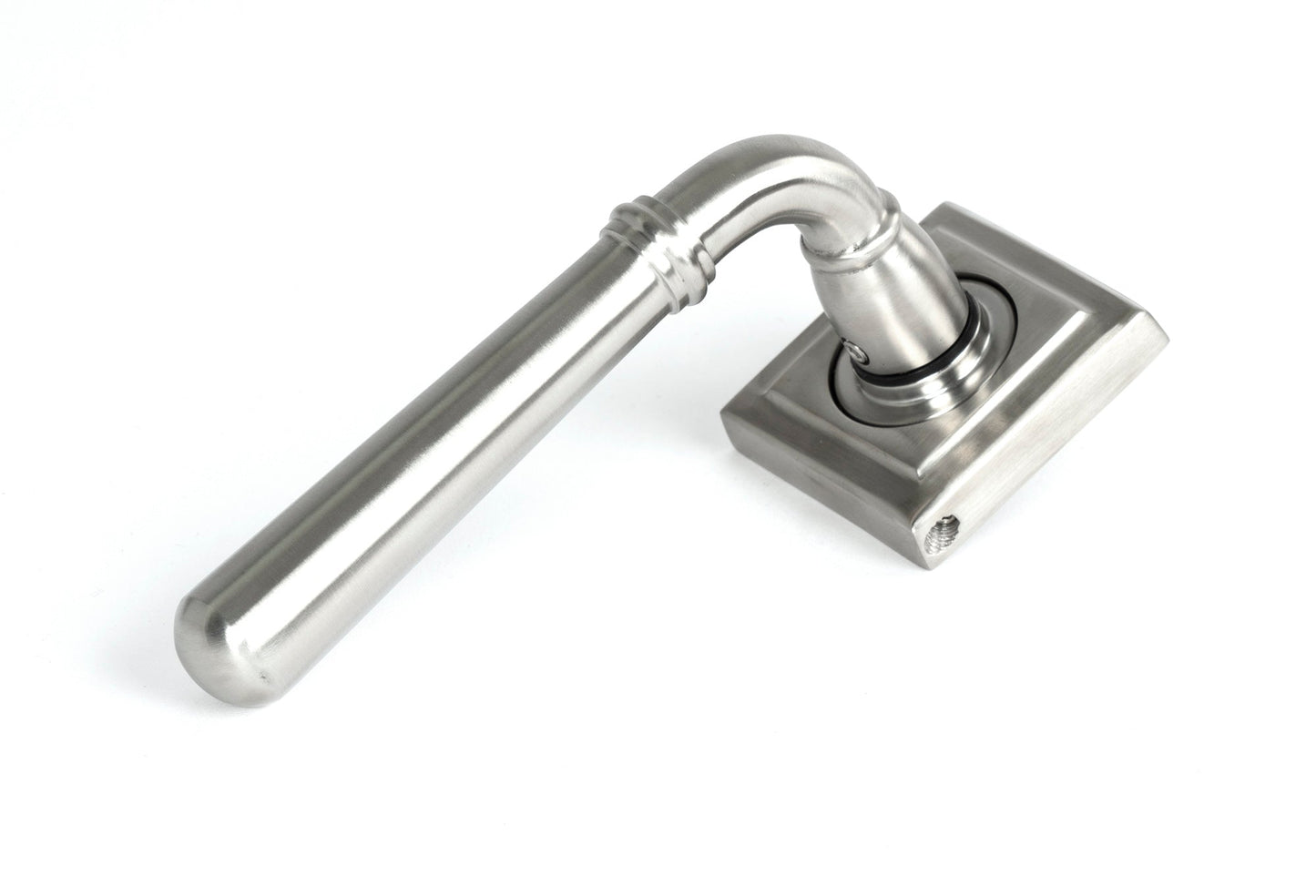 From The Anvil Newbury Lever On Rose Set (Unsprung)
