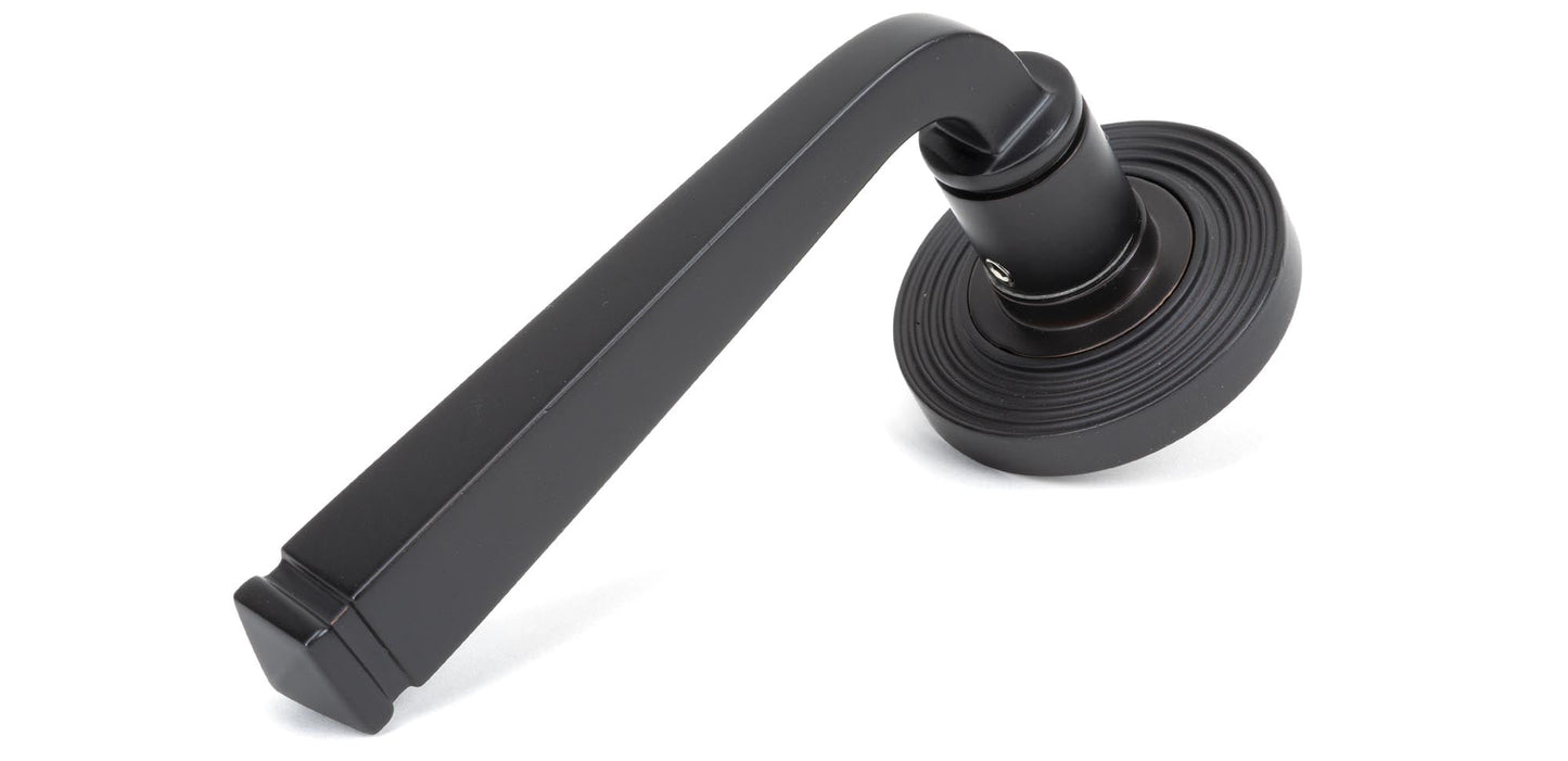 From The Anvil Avon Round Lever On Rose Set (Unsprung)
