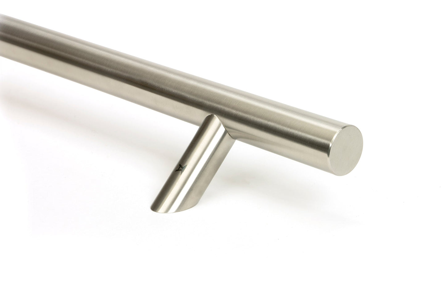 From The Anvil Offset T Bar Handle B2 B 32mm Dia