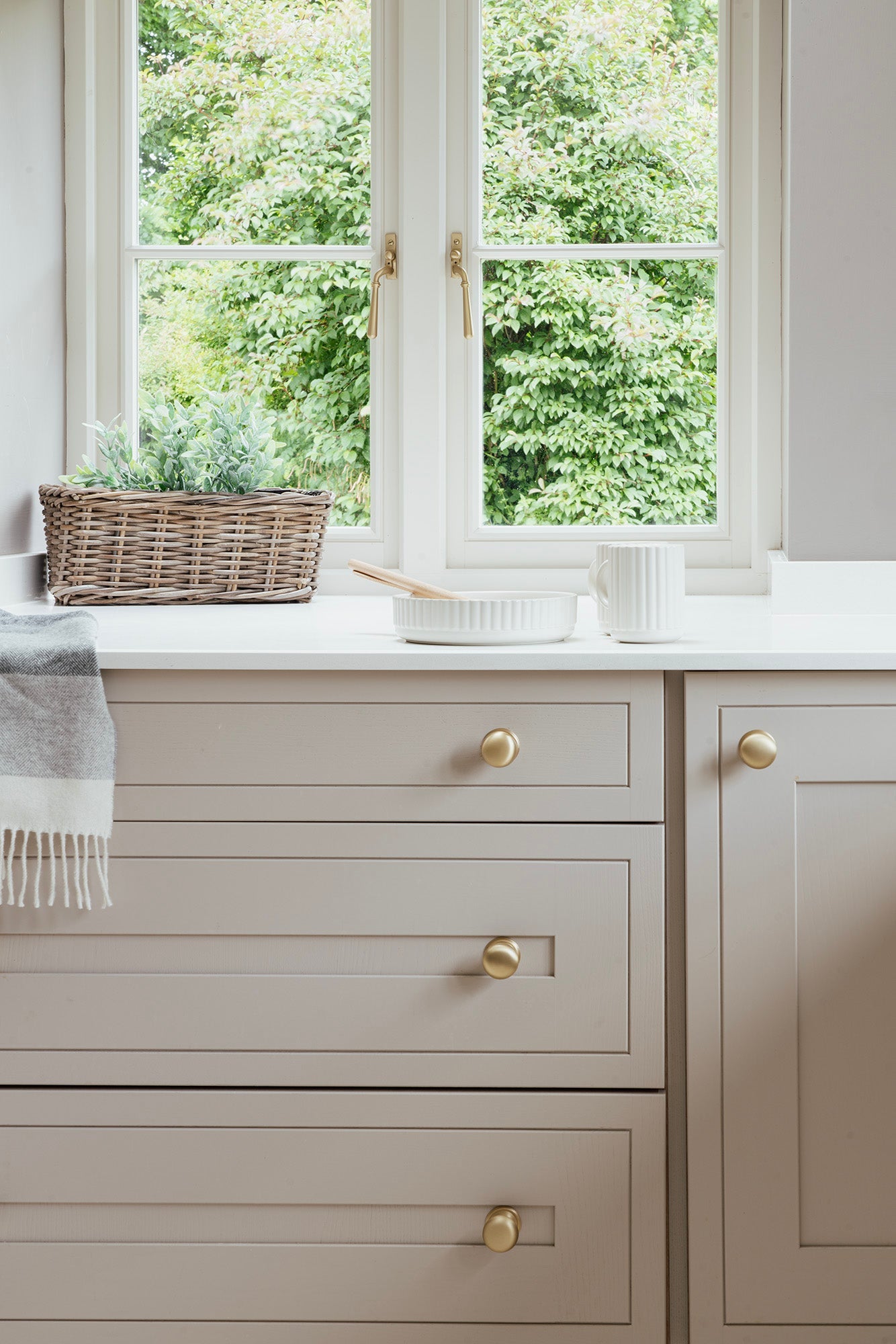 From The Anvil Newbury Espag