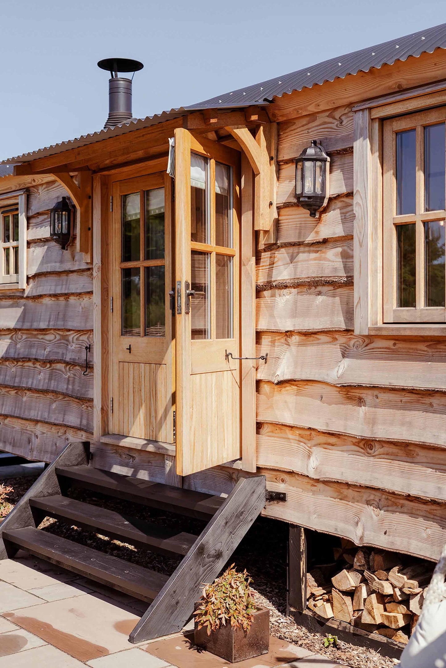 From The Anvil Straight Lever Lock Set