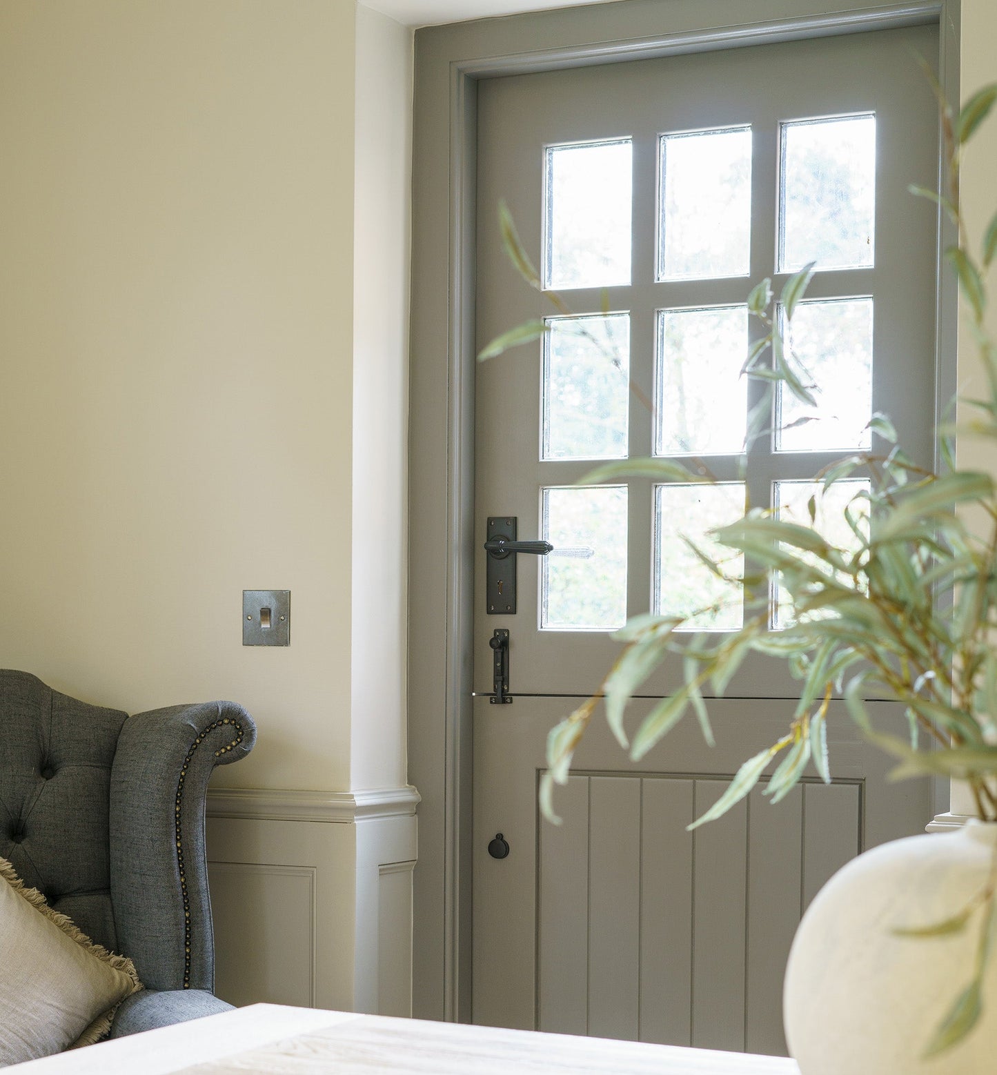 From The Anvil 30mm Round Escutcheon