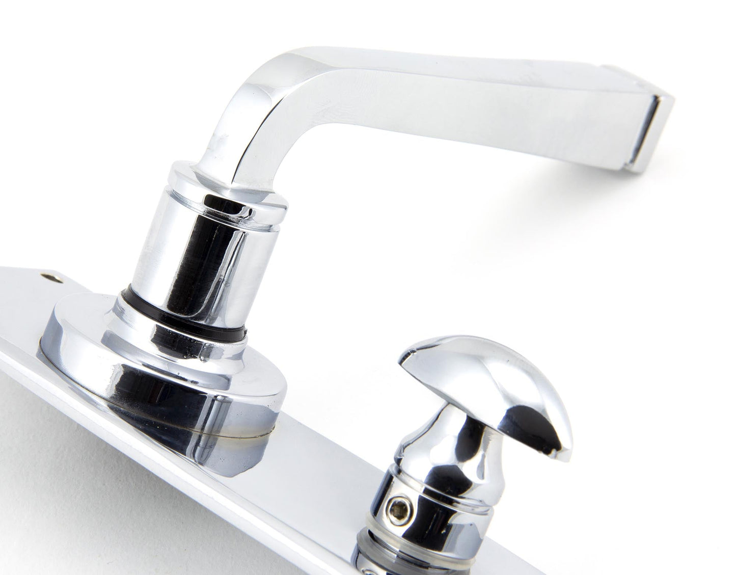 From The Anvil Avon Lever Bathroom Set