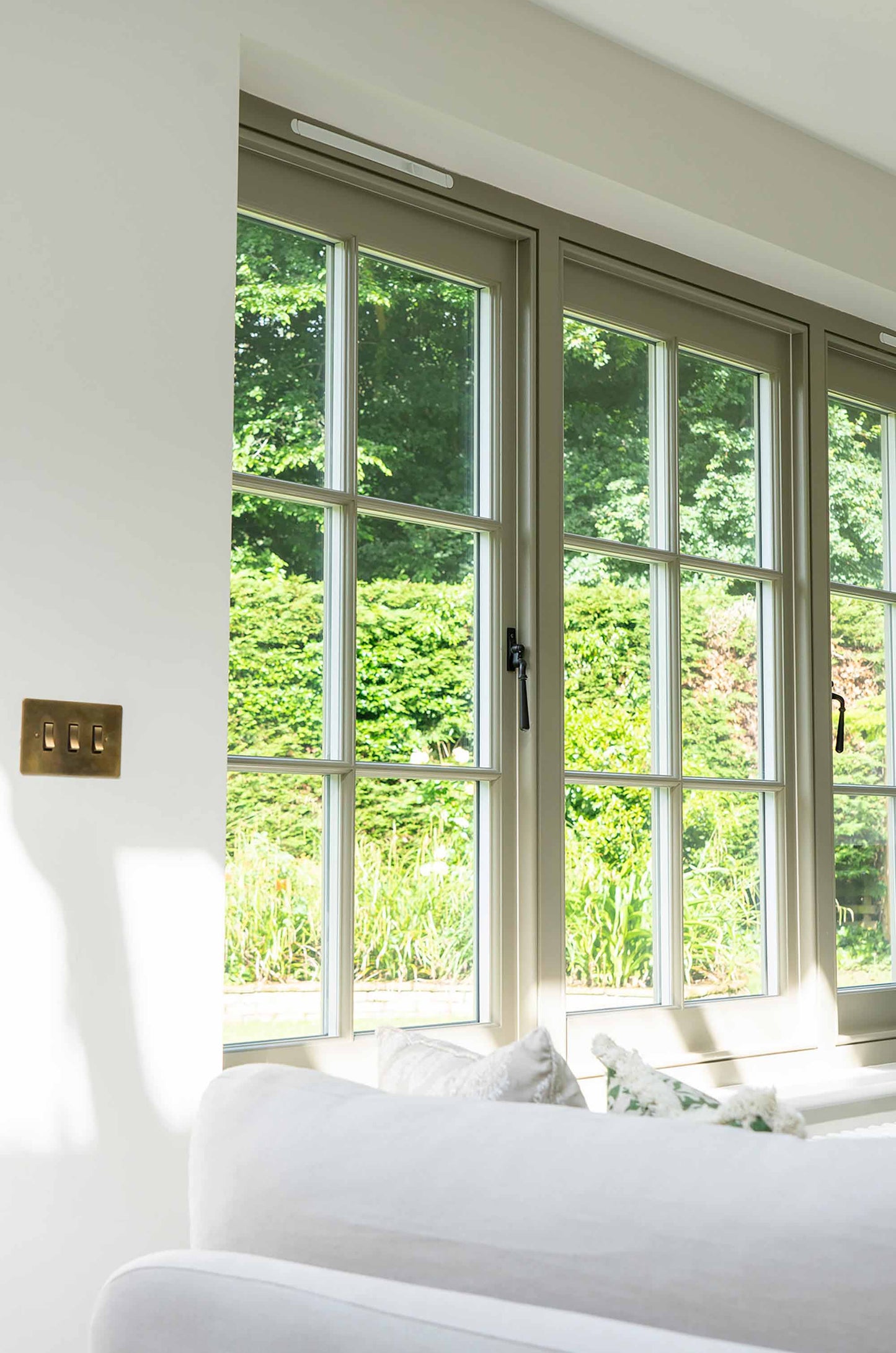 From The Anvil Newbury Espag