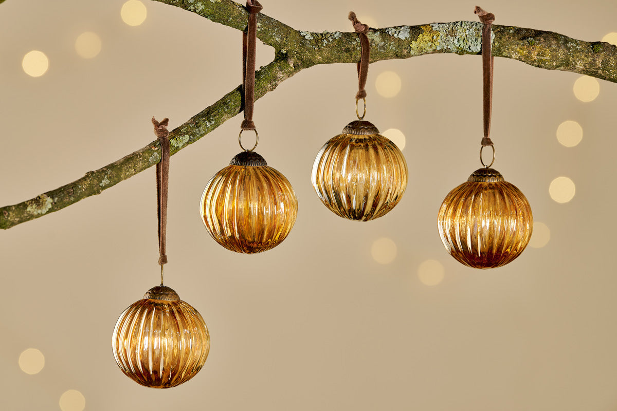 Nkuku Betini Baubles Gold (Set Of 4)