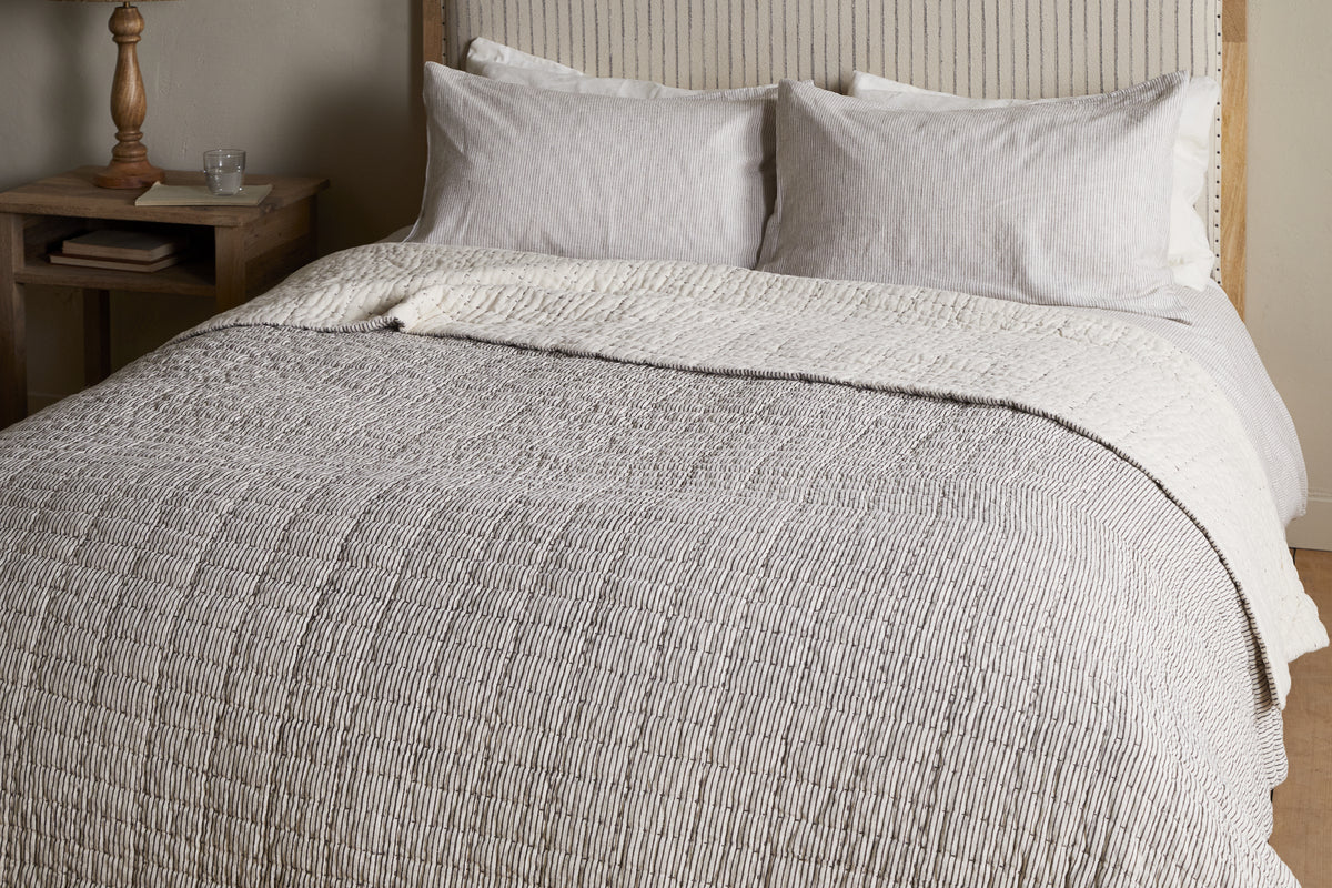 Nkuku Dipti Cotton & Linen Block Print Bed Quilt Charcoal