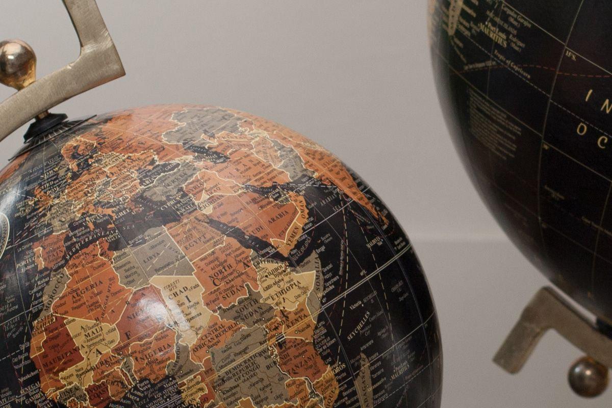 Nkuku Ebu Decorative Globe