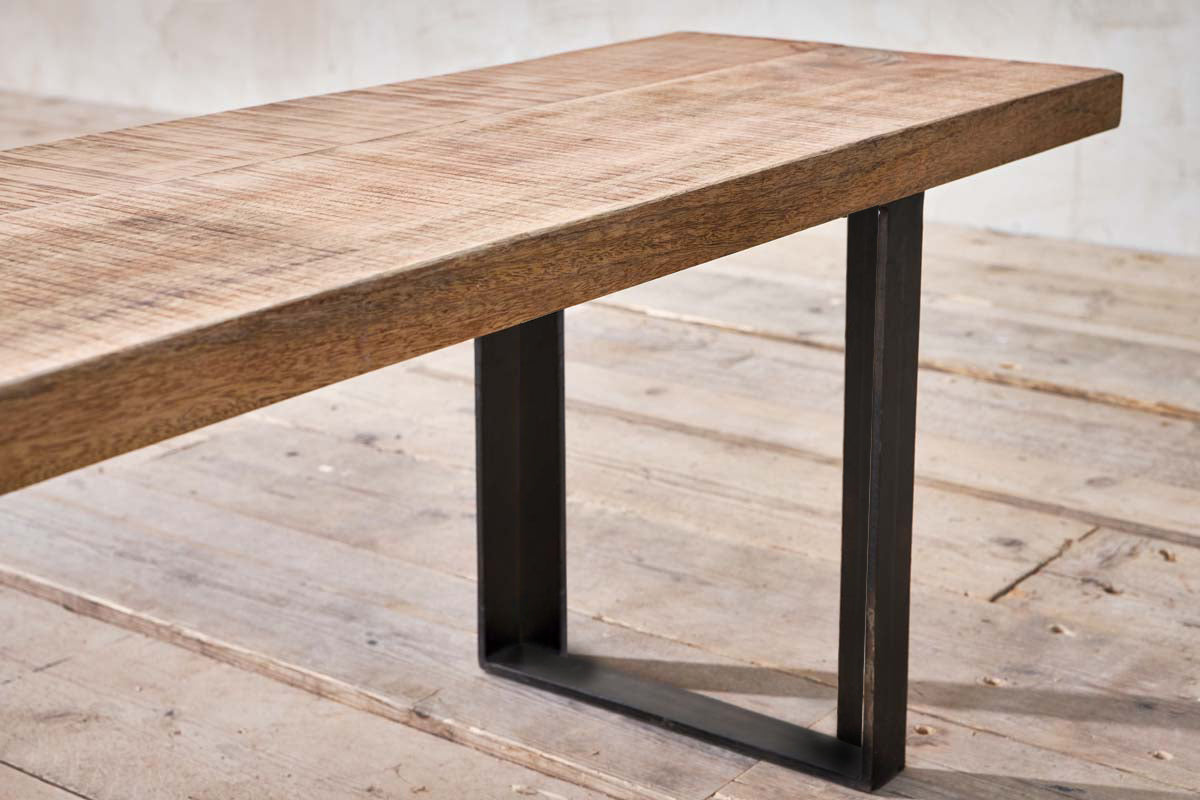 Nkuku Fia Bench