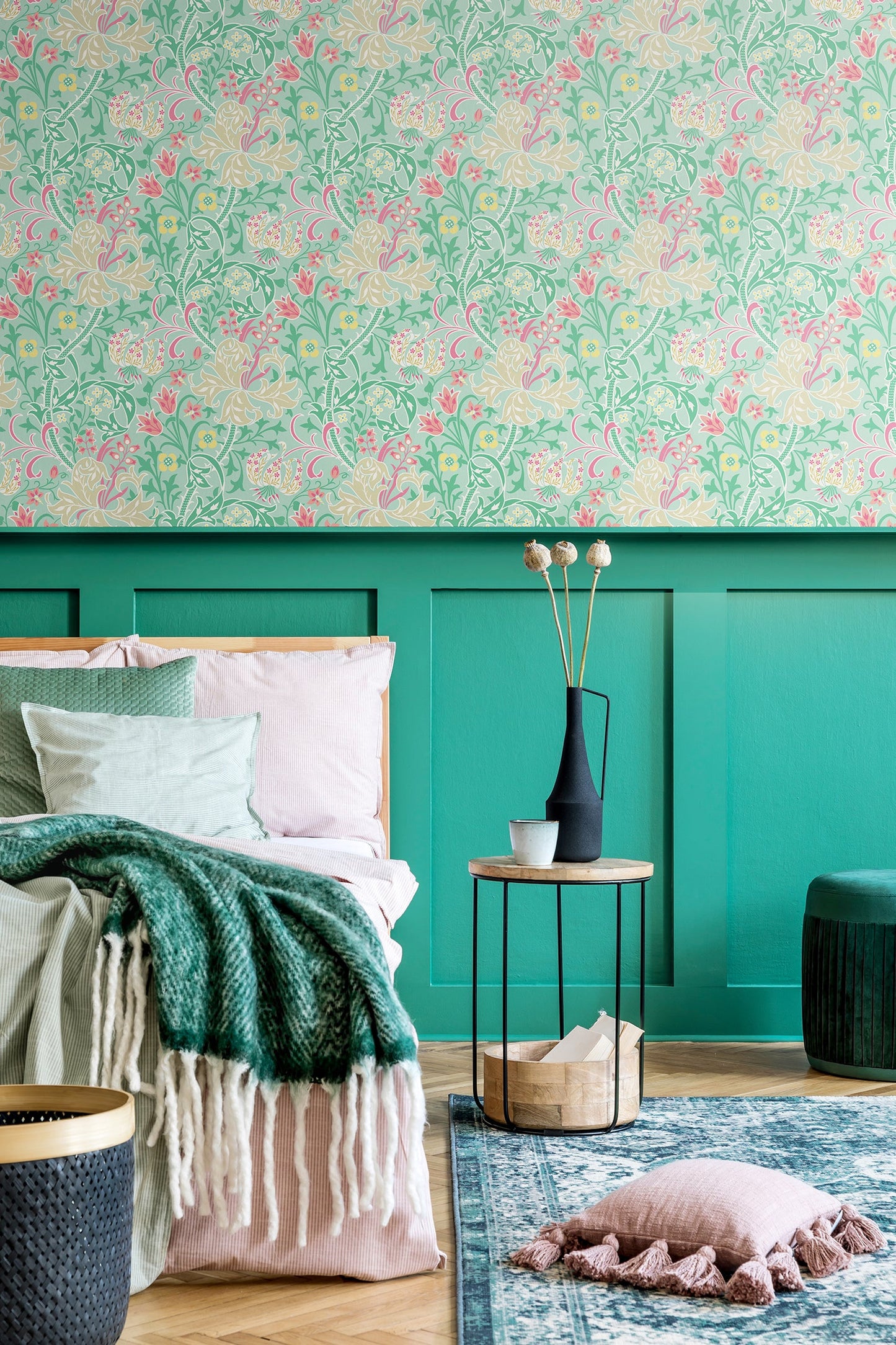 Hoopla Walls Lily Ogee Mint Green