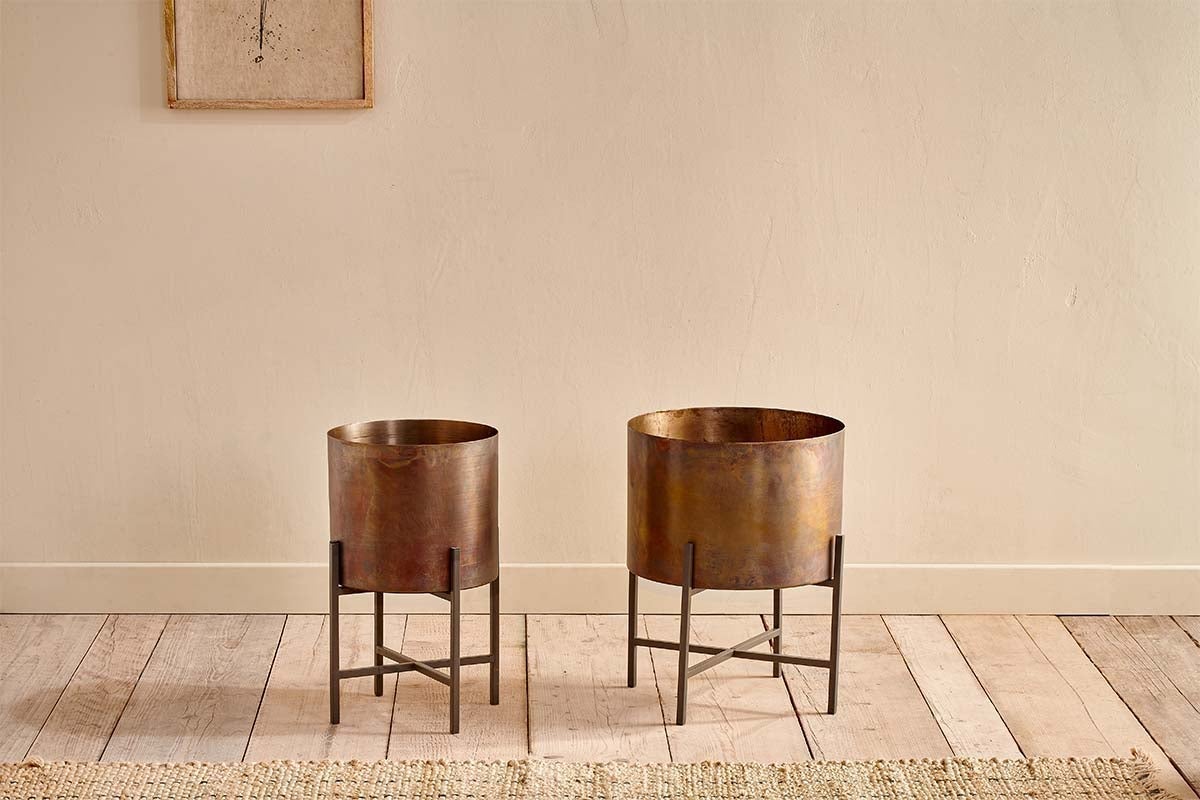 Nkuku Juoni Iron Planter