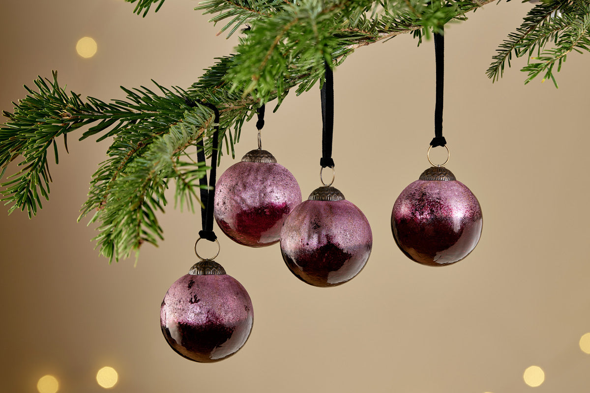 Nkuku Pannee Round Baubles Ruby (Set Of 4)