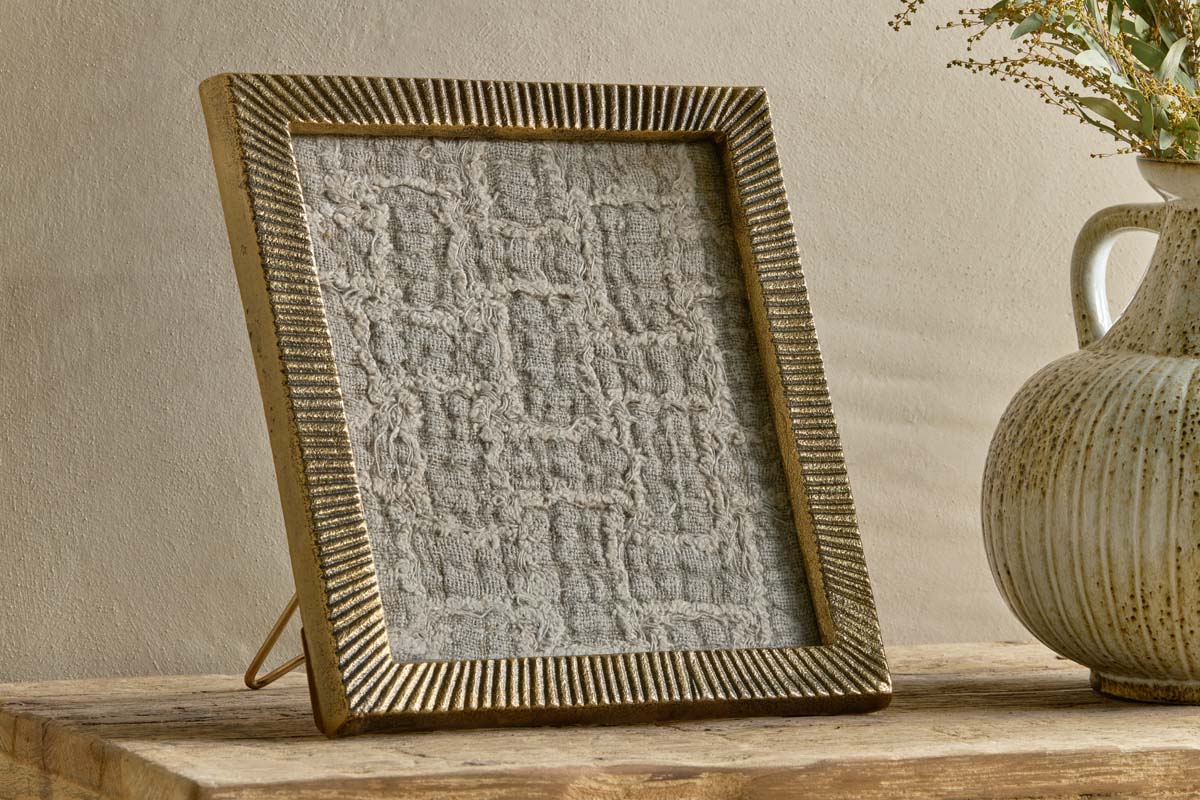 Nkuku Ranoli Iron Etched Photo Frame Antique Brass