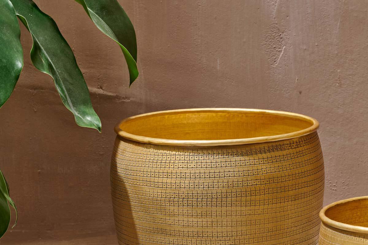 Nkuku Tembesi Etched Planter Antique Brass