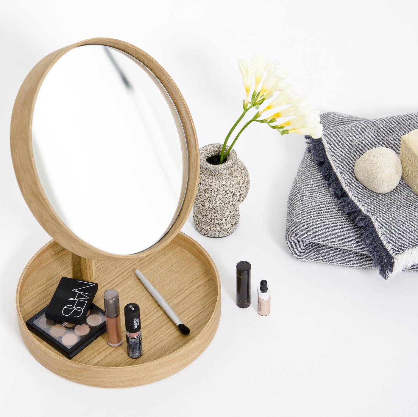 Wireworks Magnify Mirror Look Oak