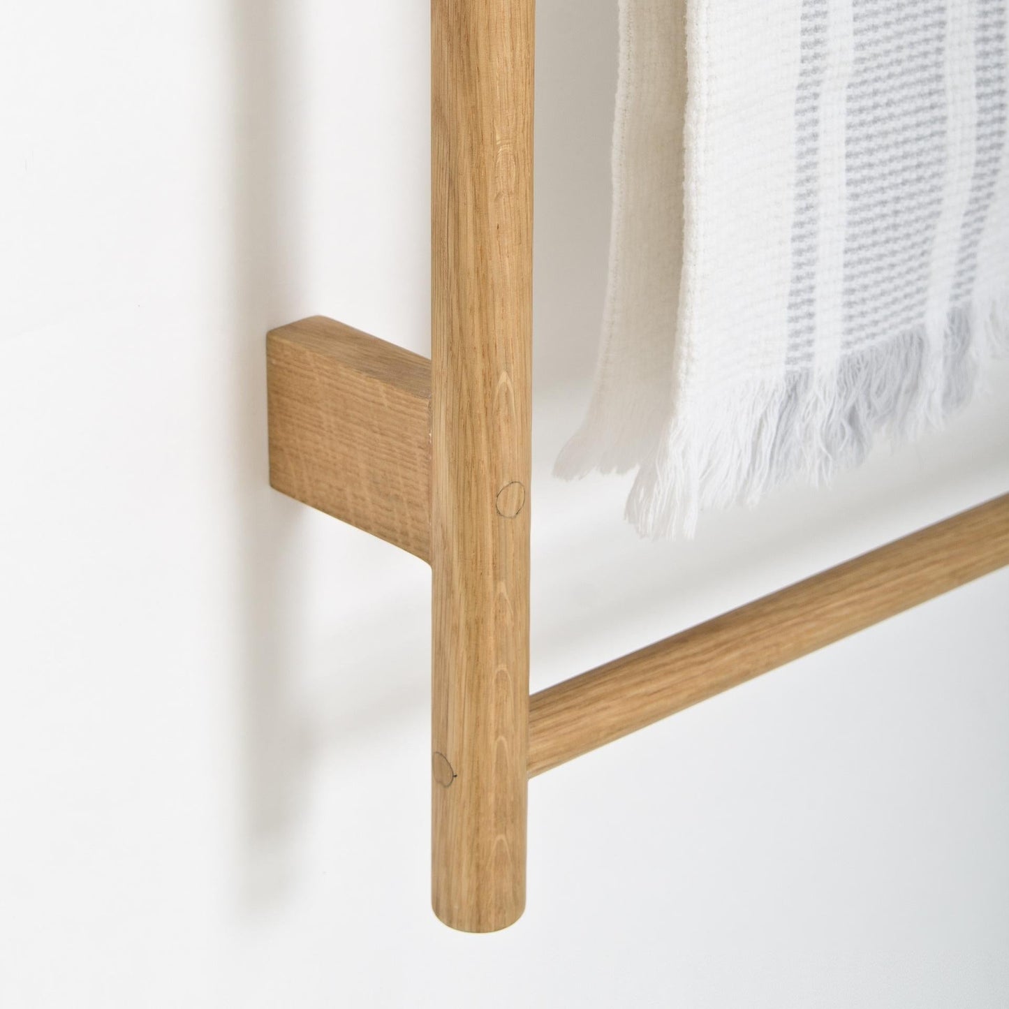 Wireworks Towel Rail Wallbar Oak