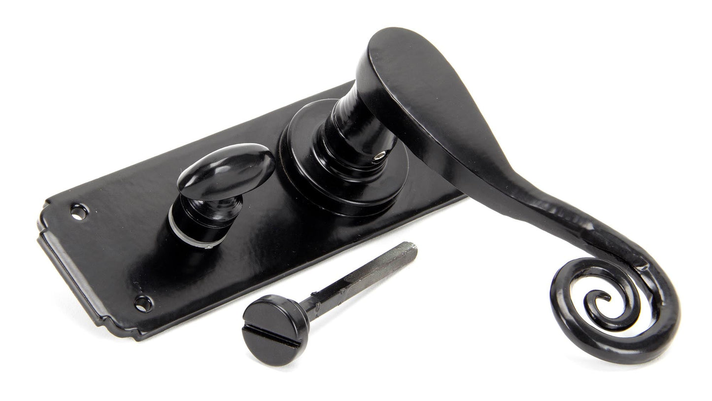 From The Anvil Monkeytail Lever Bathroom Set