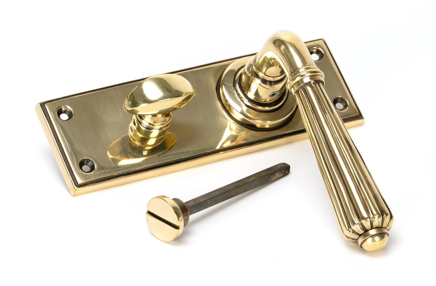 From The Anvil Hinton Lever Bathroom Set