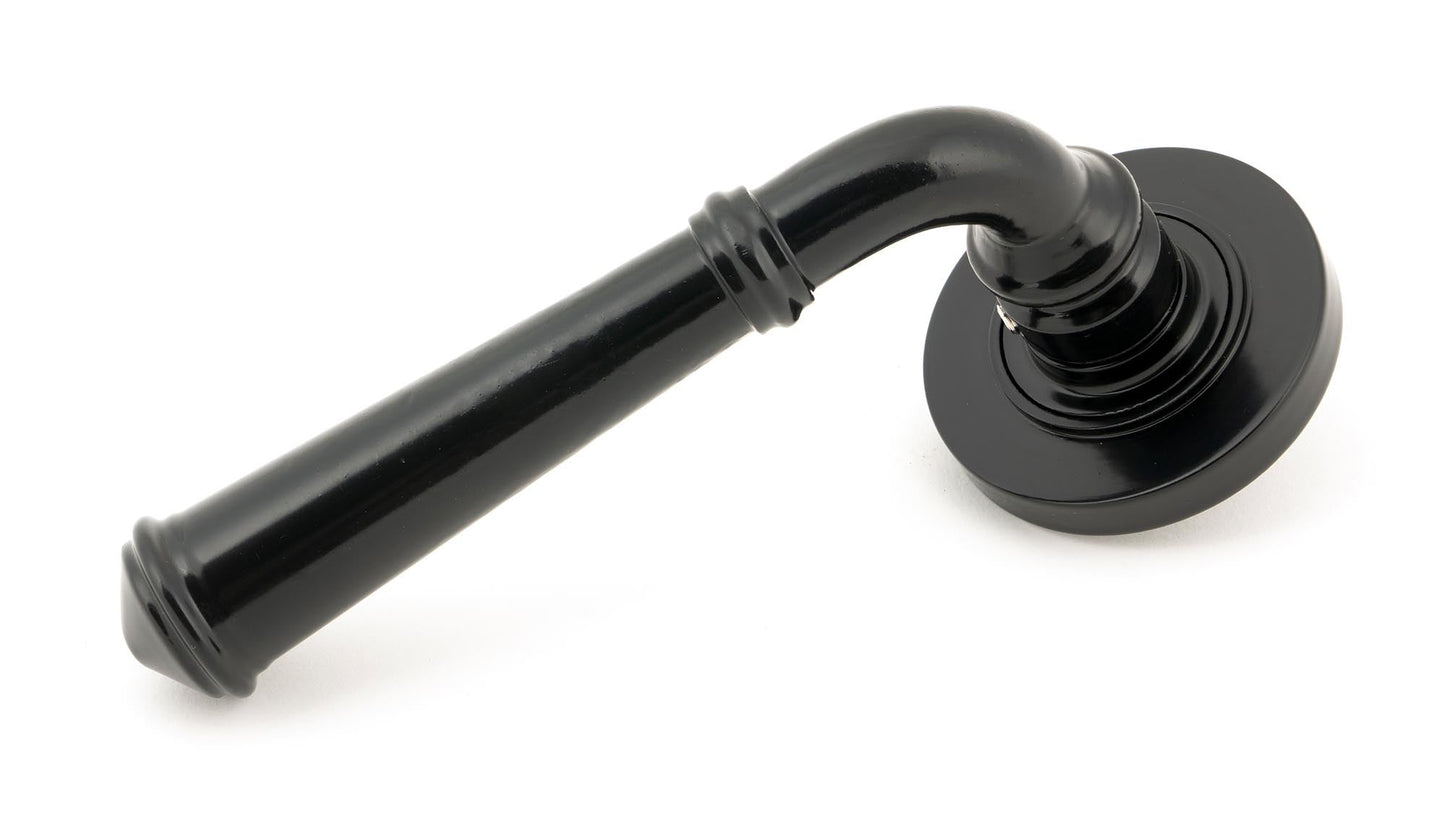 From The Anvil Regency Lever On Rose Set (Sprung)