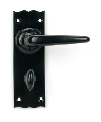 From The Anvil Oak Lever Bathroom Set