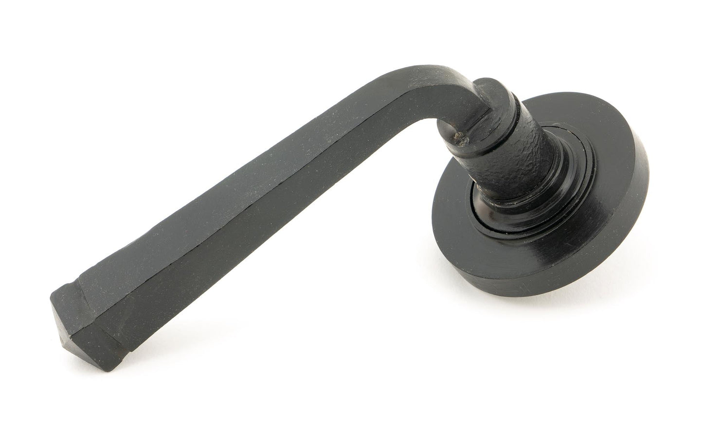 From The Anvil Avon Round Lever On Rose Set (Unsprung)