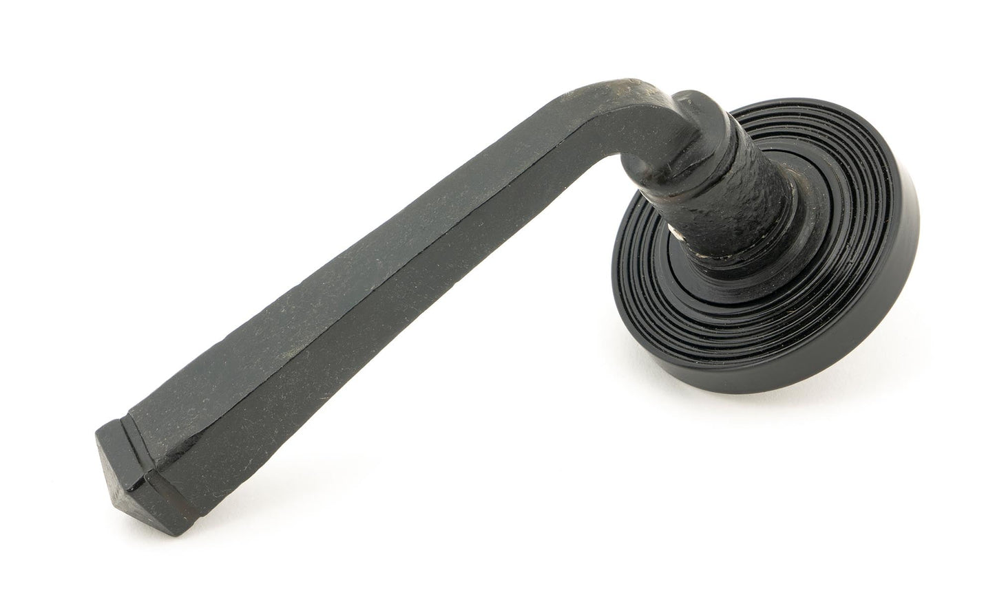 From The Anvil Avon Round Lever On Rose Set (Unsprung)