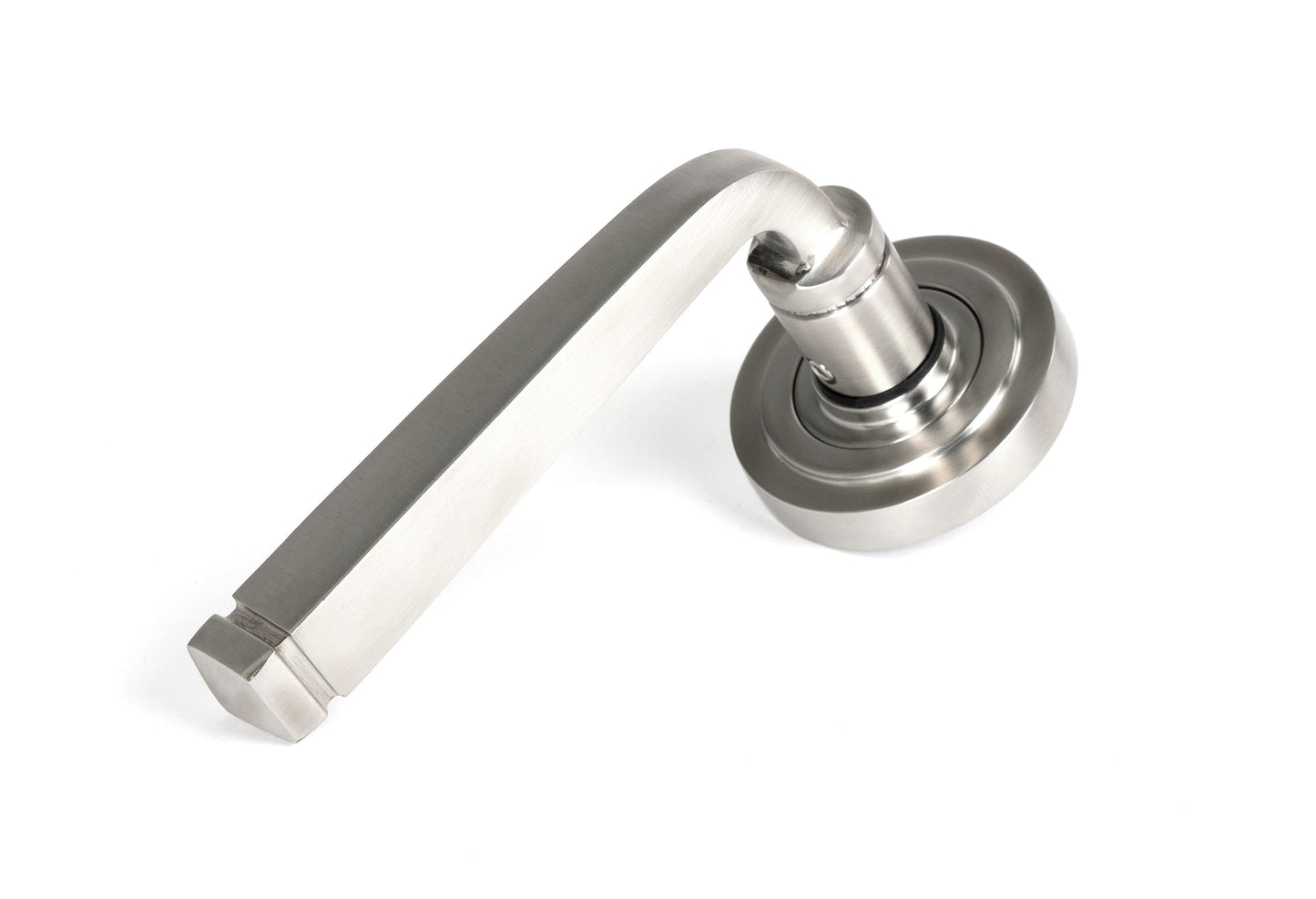 From The Anvil Avon Round Lever On Rose Set (Unsprung)
