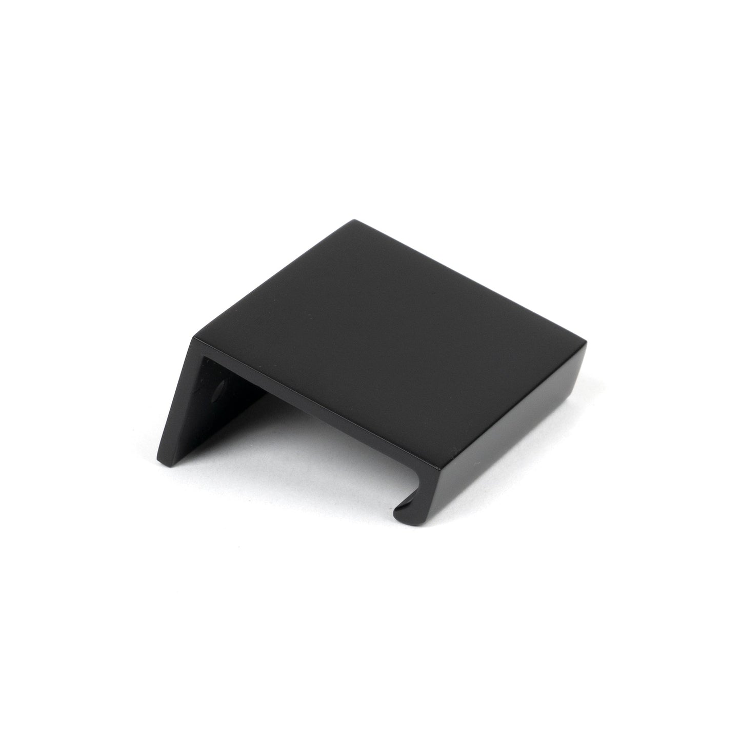 From The Anvil Plain Edge Pull