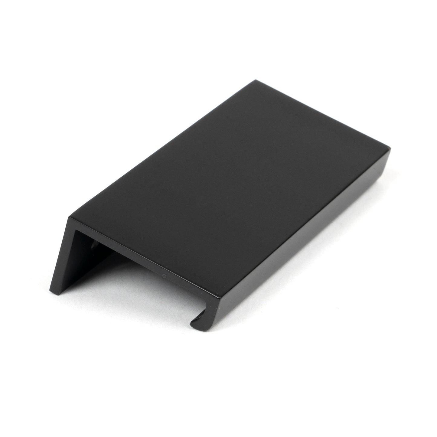 From The Anvil Plain Edge Pull