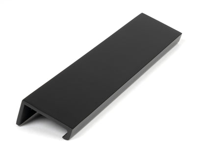From The Anvil Plain Edge Pull