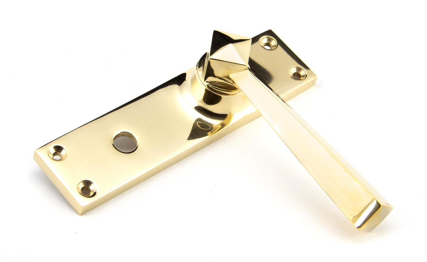 From The Anvil Straight Lever Bathroom Set