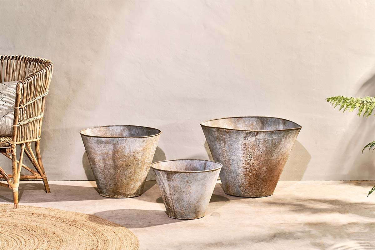 Nkuku Abari Tapered Planter