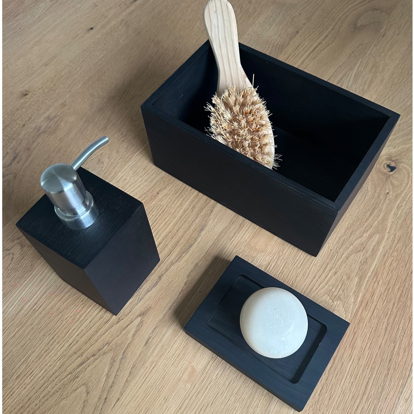 Wireworks Mezza Soap Pump Dark Oak