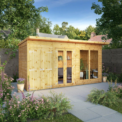 Maine Summerhouse with Side Shed