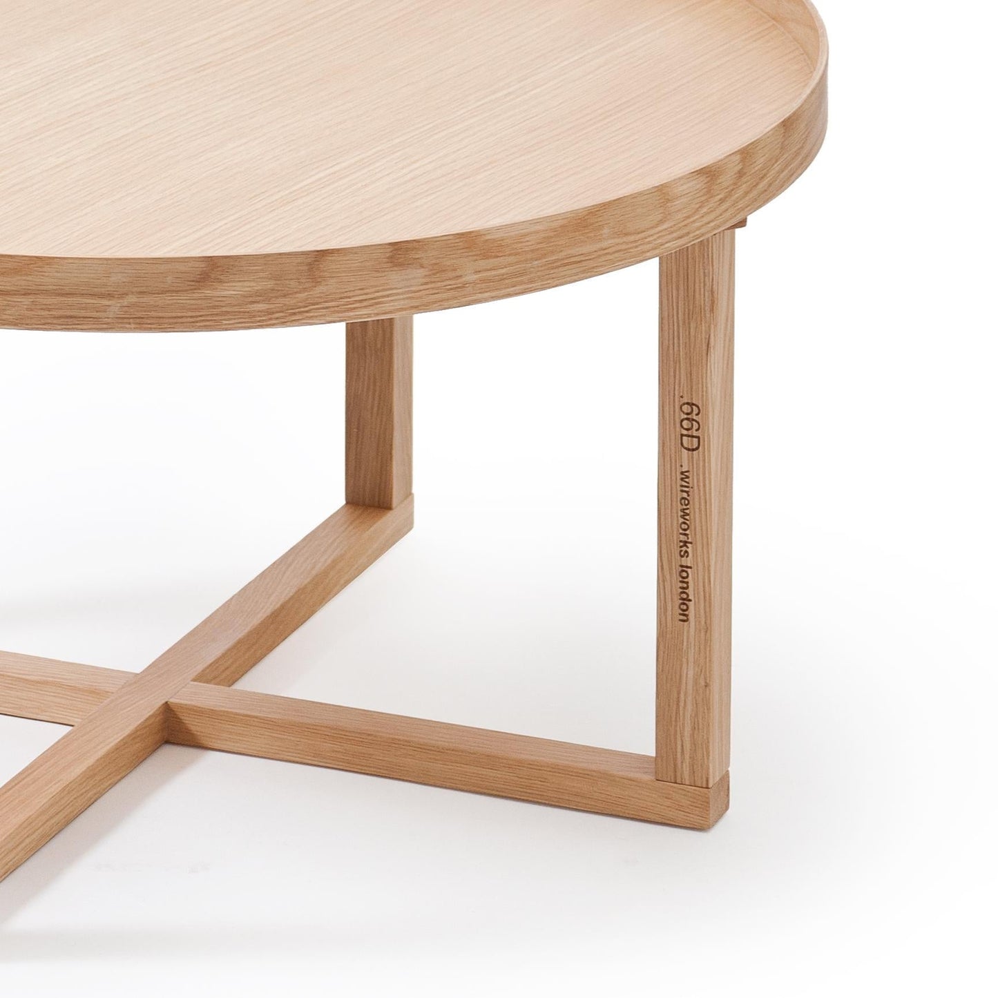 Wireworks Round Table 66 D Oak