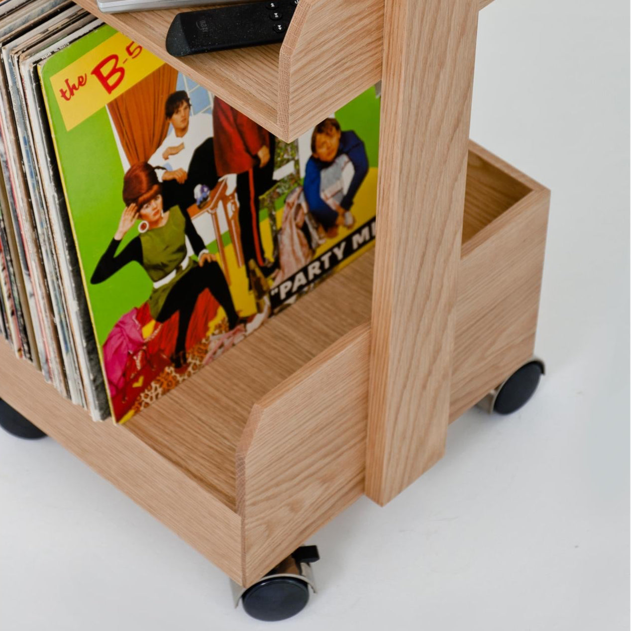 Wireworks Shelf Storage Mini Bookie Oak